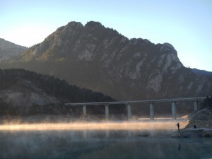 Lake-bridge